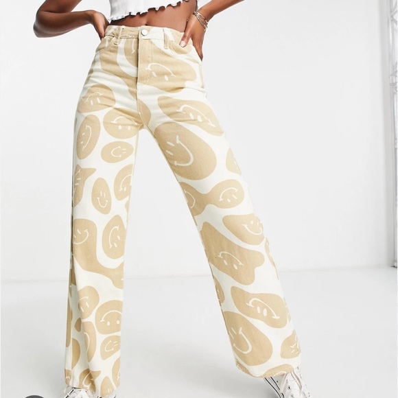 ASOS Bailey Rose Smiley Face Pants - Picture 1 of 6